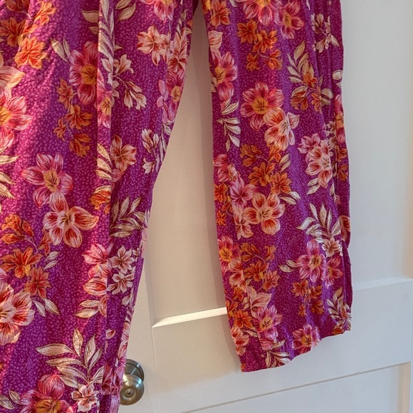 LOFT Pink and Orange Floral Pants - Picture 6 of 7